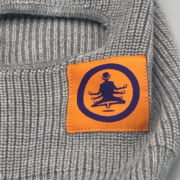 gray facial knitted beanie acrylic hat one size READ - Picture 2 of 8